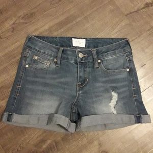 Jean shorts size 24
